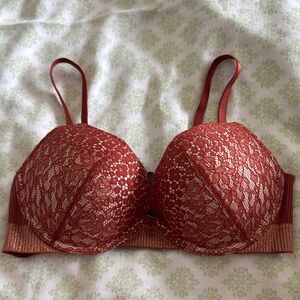 Victoria’s Secret bra 32C #102